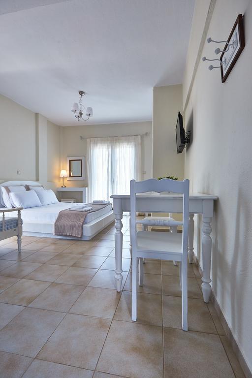 Aelia Apartamento Áyios Pétros Quarto foto
