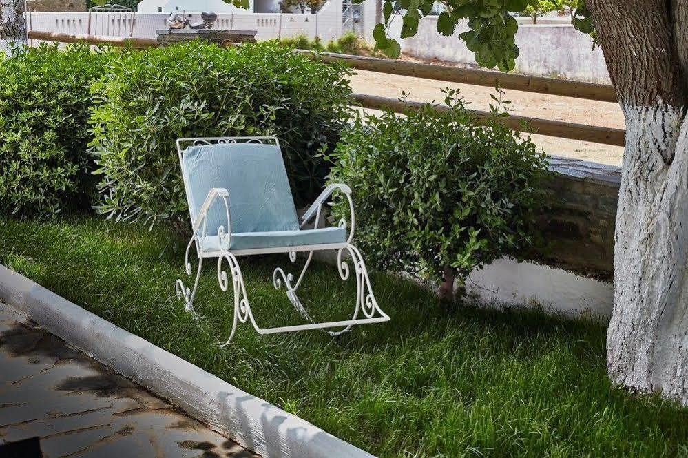 Aelia Apartamento Áyios Pétros Exterior foto